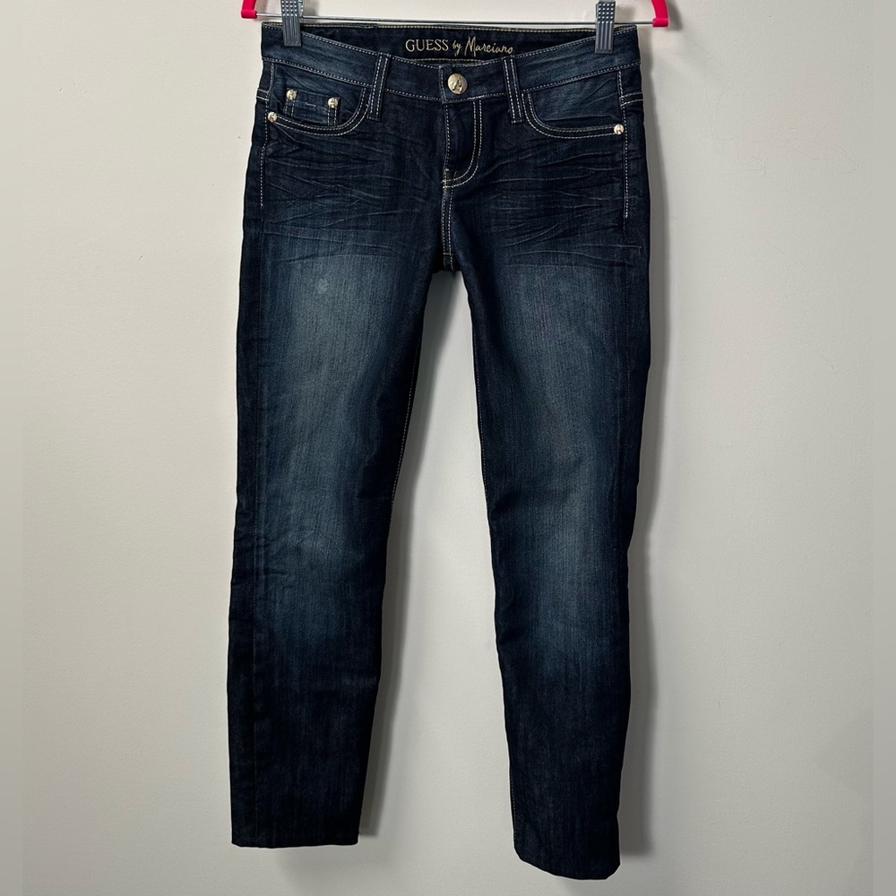 MARCIANO women's dark faded lowrise embroidered cropped skinny jeans, 25". - Picture 1 of 8